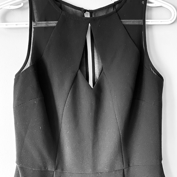 Reiss Beautiful Black Dress - Picture 3 of 16